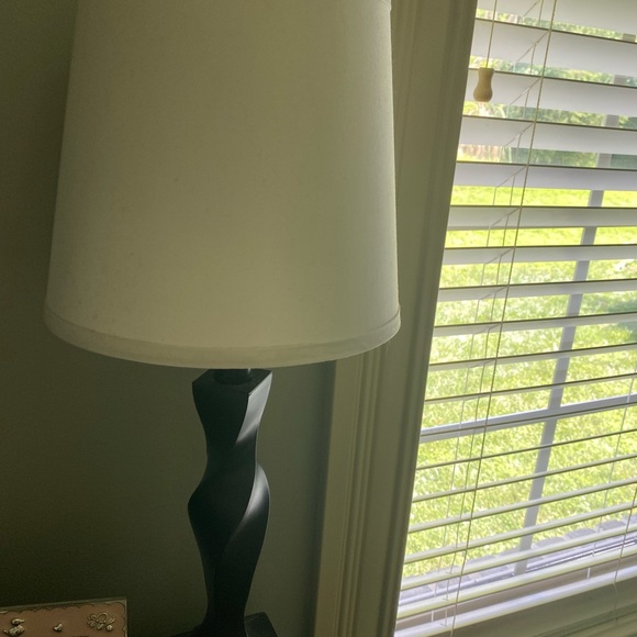 2 simple lamps - Picture 3 of 7